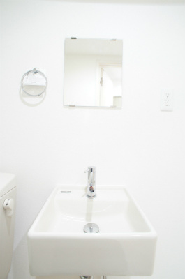 FERIO三ツ沢の洗面所