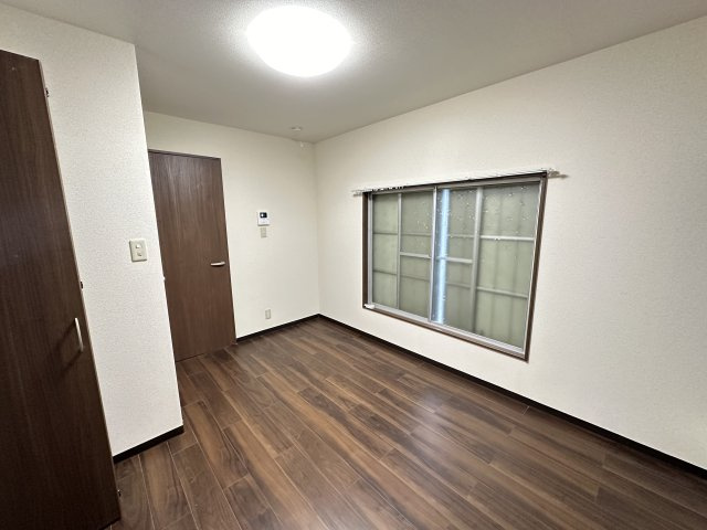 神大寺アパートの寝室