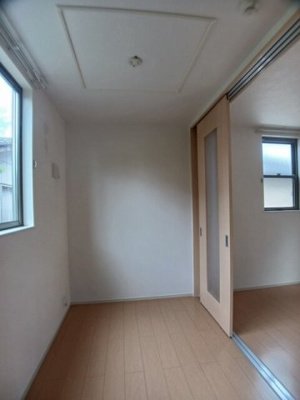 【内装】 | ステラ | 明るい室内です