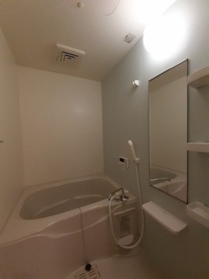 【浴室】 | ベルコリーヌⅠ | 日々の疲れを癒すお風呂付です