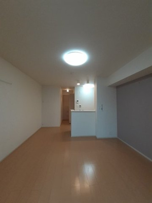 【内装】 | ベルコリーヌⅠ | 内装は落ち着いています