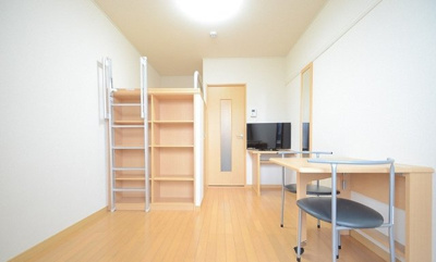 【居間・リビング】 | レオパレスオリビアンＡ | ゆったりとした居間です