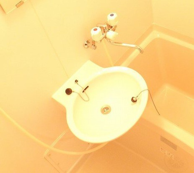 【内装】 | レオパレスオリビアンＡ | ベッド下