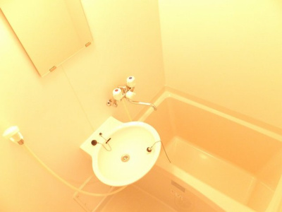 【浴室】 | レオパレスオリビアンＡ | きれいなお風呂です