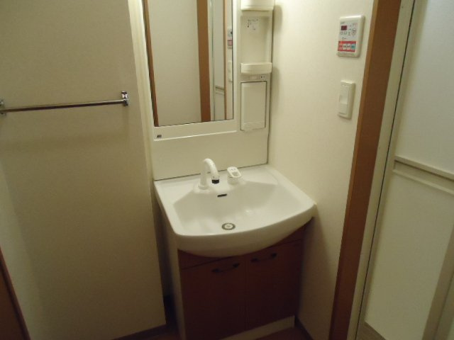 洗髪洗面化粧台