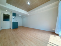 【居間・リビング】 | デュオ柏原8号棟☆仲介手数料無料☆