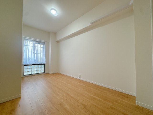 【洋室】 | デュオ柏原8号棟☆仲介手数料無料☆