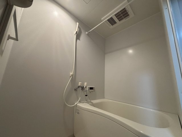 日々の疲れを癒すお風呂付です