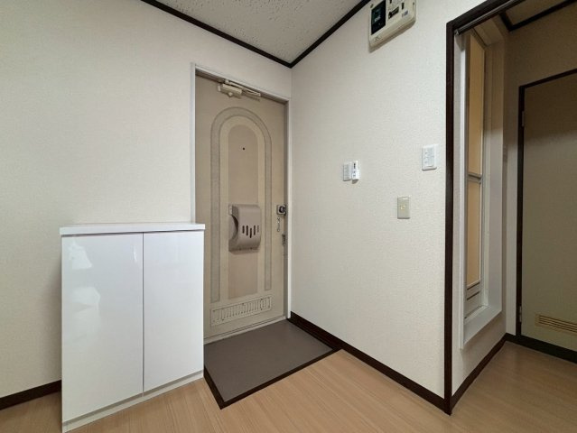 シンプルで使いやすい玄関です