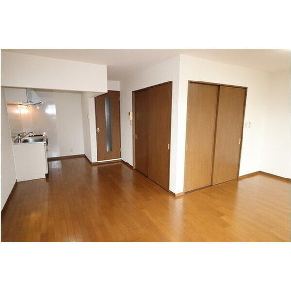 アンプルール フェール 縁Ⅱの居間・リビング