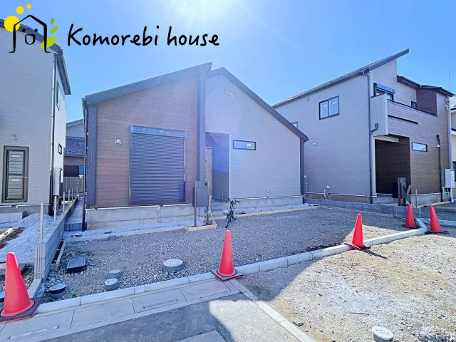 上尾市上　新築一戸建て　ブルーミングガーデン　02の駐車場|撮影：'25/11/12