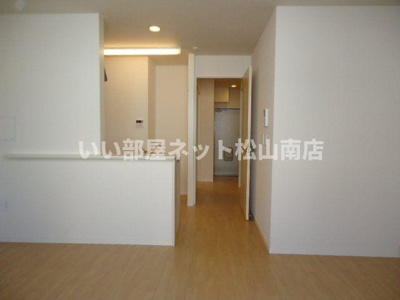 【居間・リビング】 | グランチェスタ鷹子