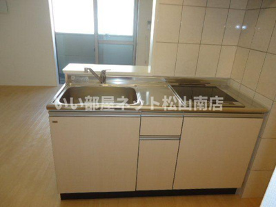 【キッチン】 | グランチェスタ鷹子