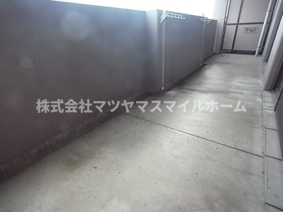 【バルコニー】 | コモド