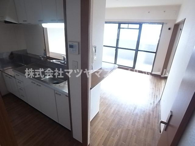 【居間・リビング】 | コモド