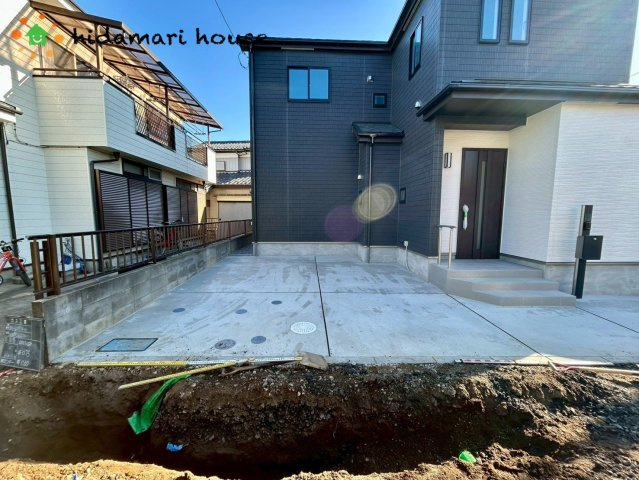 見沼区堀崎町579番　新築戸建　ハートフルタウンAの駐車場