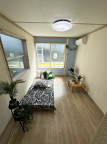 ゆったり過ごせる居間です