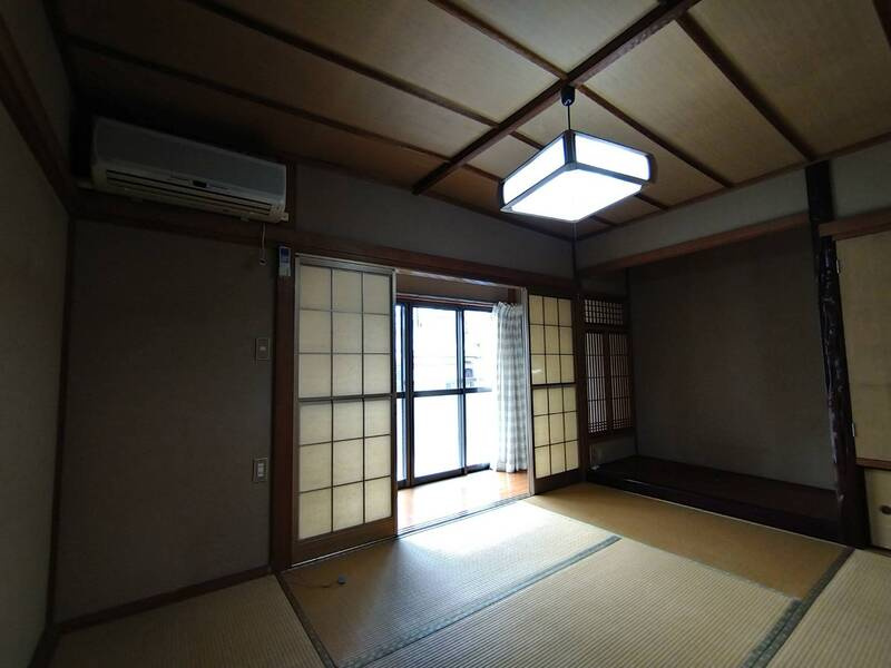 乙木1丁目8-6戸建の居間・リビング