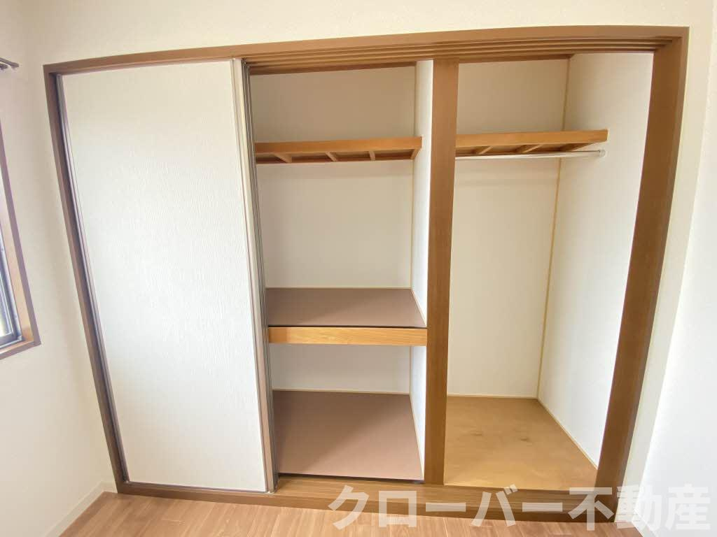 コスモタウン森岡Ⅱ A棟の収納