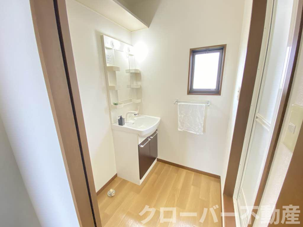 コスモタウン森岡Ⅱ A棟の洗面所