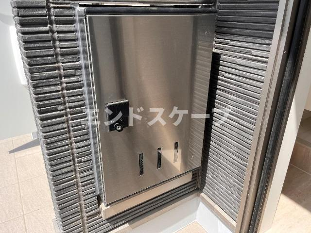 ヴァンヴェール・前橋Ⅴの玄関|宅配ボックス
高崎、前橋のお部屋探しはエンドスケープまで！お客様の理想お聞かせ下さい♪