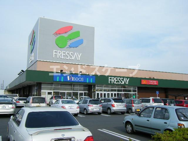 ヴァンヴェール・前橋Ⅴの周辺|フレッセイ大利根店まで977ｍ
高崎、前橋のお部屋探しはエンドスケープまで！お客様の理想お聞かせ下さい♪