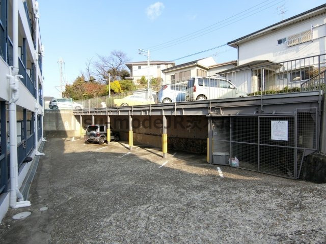 むつみマンションの駐車場