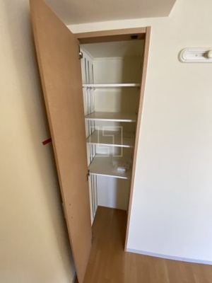 【収納】 | ルーセントオーデン難波 | ルーセントオーデン難波　収納棚