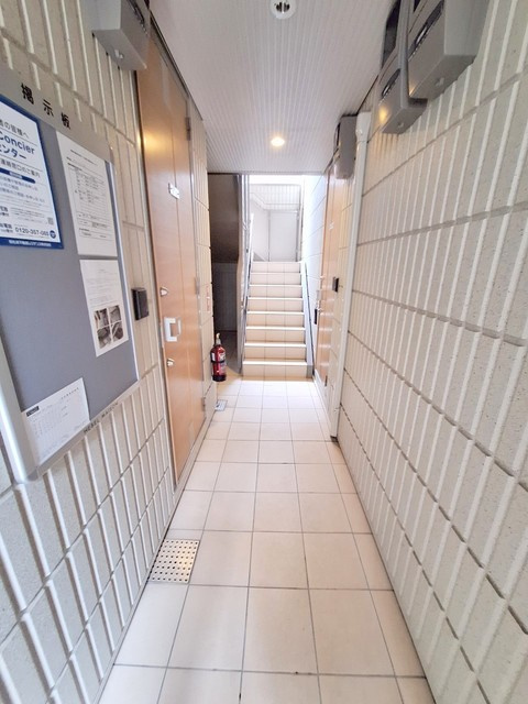 Maison de plumeのロビー|内廊下です