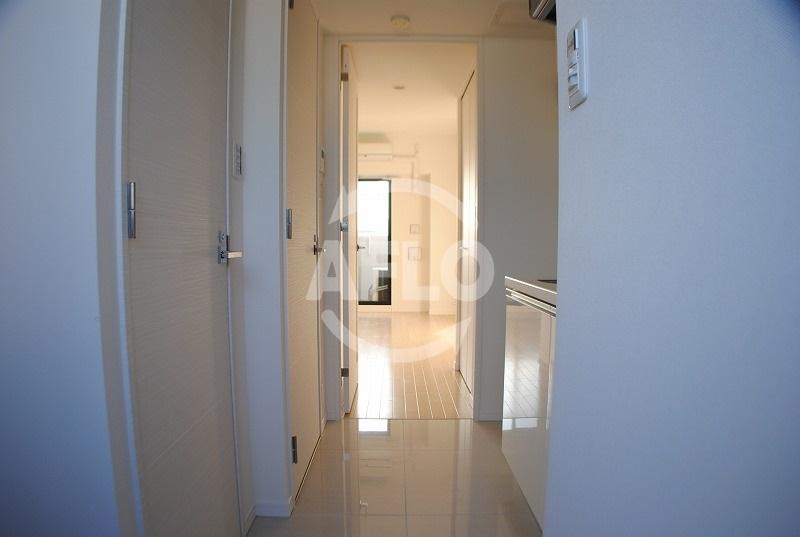 LUMINOUS桜川の玄関|アーバンパーク難波　玄関