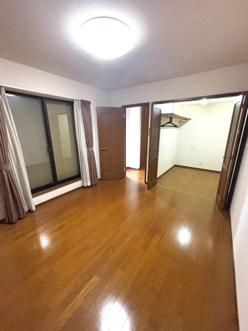 【居間・リビング】の画像