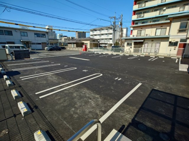 パーシモン駅南Ⅱの駐車場