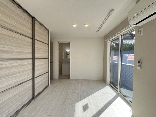 パーシモン駅南Ⅱの居間・リビング