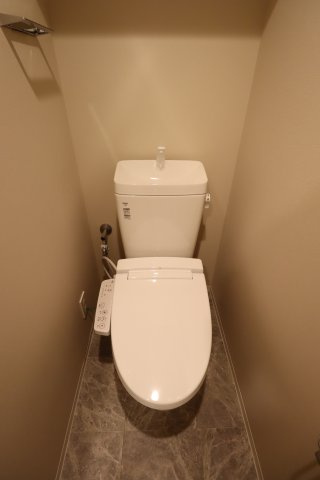 GENOVIA池袋のトイレ