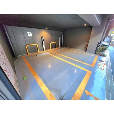  | コスモグラシア内神田