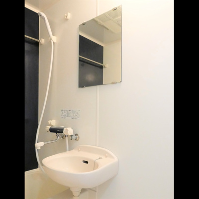 【内装】 | ARTESSIMO LINK BREZZA