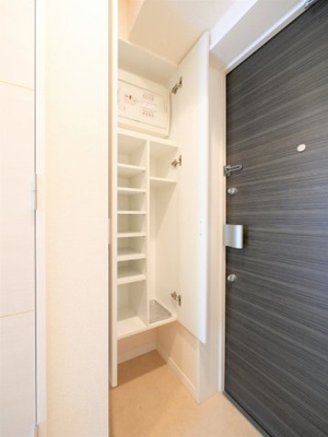 【内装】 | ARTESSIMO LINK BREZZA