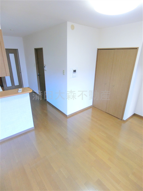 蒲田駅近分譲賃貸マンションの居間・リビング