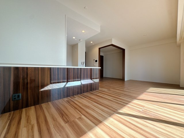 【居間・リビング】 | オープンレジデンシア桜並木ガーデン☆仲介手数料半額☆