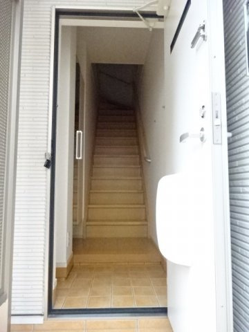 ドゥ　ボヌールの玄関|毎日通る玄関はこちらです