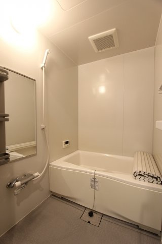 エポックの浴室|日々の疲れを癒すお風呂付です