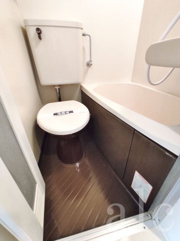 杉並区西荻南２丁目の賃貸マンションのトイレ