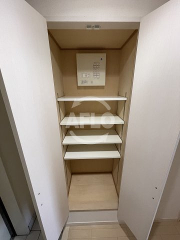 天満泉マンションの収納|天満泉マンション　シューズボックス