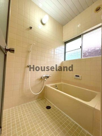 岩橋戸建の浴室