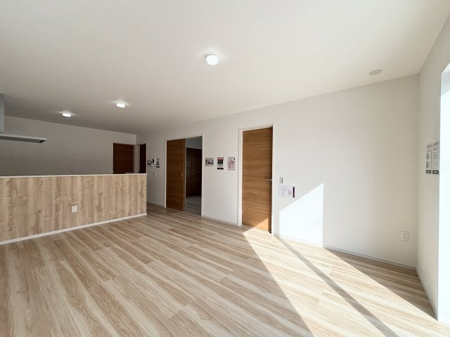 【居間・リビング】 | 上小鳥町2期3号棟