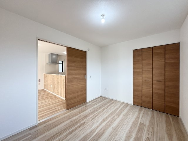 【洋室】 | 上小鳥町2期3号棟