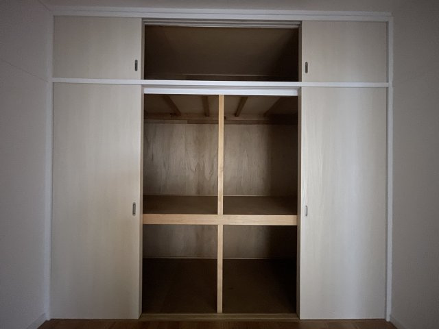 ニシムラハイツの収納