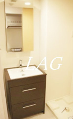 【洗面所】 | リブリ・AITSUNE | 洗面台です。