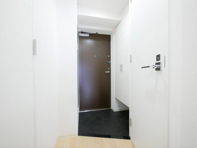 セレニテ梅田ルフレの玄関|セレニテ梅田ルフレ　玄関スペース