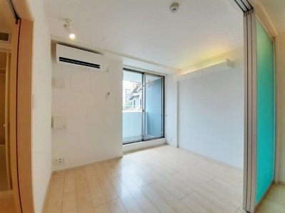 【寝室】 | ユトリナ湘南 B